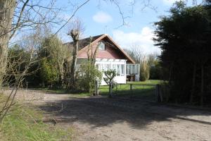 Bygningen som feriehuset ligger i