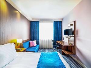 Postel nebo postele na pokoji v ubytování ibis Styles Wałbrzych + 37 fotografií