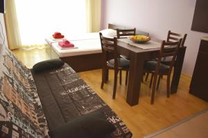 A seating area at Julia Vigo Panorama apartments