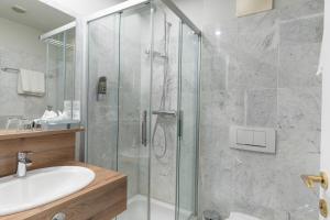 Un baño de Hotel Kongress