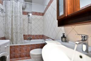 O baie la Liston Pied A Terre, Corfu Centre +29 fotografii