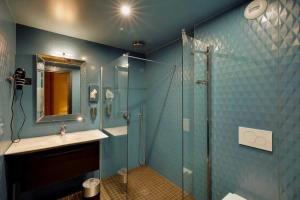 Galeri foto Amazone a loft that combines refinement and exoti di Bordeaux +9 foto