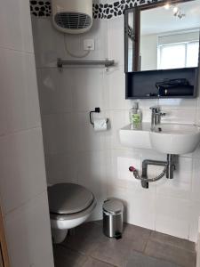 Ένα μπάνιο στο Studio proche de la CNPE