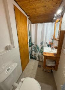 Koupelna v ubytování Departamentito Cabral