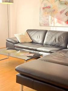 Ein Sitzbereich in der Unterkunft Art & Living Apartment I nähe Frankfurt I Messe