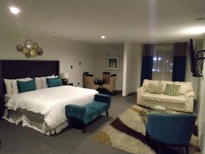 Blub Hotel Spa客房内的一张或多张床位
