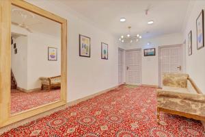 Χώρος καθιστικού στο Treebo Vitasta Villa, Srinagar