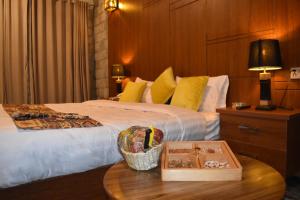 Destination Hotel Khaplu客房内的一张或多张床位