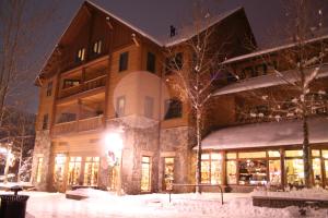 Το κτήριο όπου στεγάζεται  το διαμέρισμα