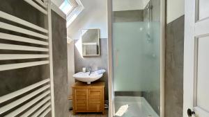 Ένα μπάνιο στο Maison familiale au cœur du Marquenterre +20 φωτογραφίες