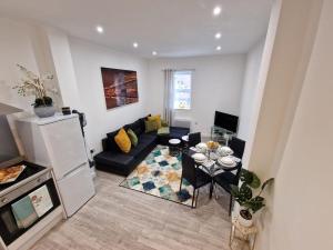 Køkken eller tekøkken på 4 Rental Apartments -Local -Contractors- London + 21 billeder