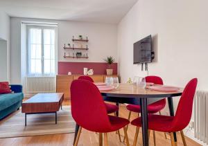 Coin salon dans l'établissement Appart avec terrasse, vue & parking - hyper centre