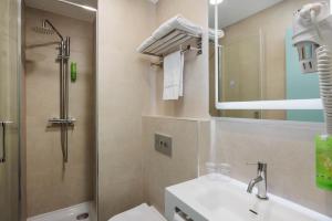 Koupelna v ubytování Hôtel Byakko Nice