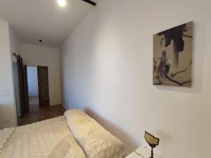 Katil atau katil-katil dalam bilik di Hoarder's Home Gallery