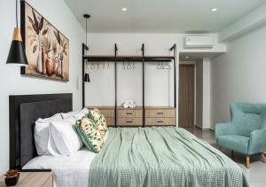 Ένα ή περισσότερα κρεβάτια σε δωμάτιο στο Christian Luxury Villa
