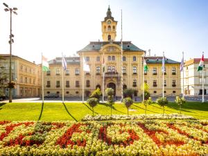 Photo de la galerie de l'établissement Harmony Apartman by Mital, à Szeged