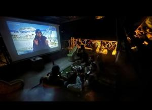 ผู้เข้าพักที่ Absoulte Freedom Snowy Water Stream Luxury Cozy BnB Retreat