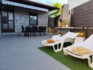 Patio nebo venkovní prostory v ubytování Apartman Nino