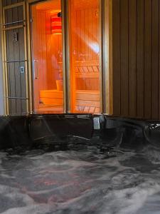 Imagem da galeria de TEPIĆ Garni Hotel em Temerin