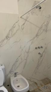 Ένα μπάνιο στο Housing Las Lomitas +29 φωτογραφίες