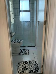 Koupelna v ubytování 3 km da praia de ponta negra