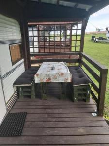 Balkón nebo terasa v ubytování Kemping Pod Topolami