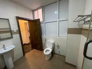 Bilik mandi di PRESKEN HOTELS @FAJODD-4