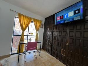 Μια τηλεόραση ή/και κέντρο ψυχαγωγίας στο Casa Angelitos