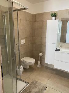 Ένα μπάνιο στο Casa linsia +17 φωτογραφίες