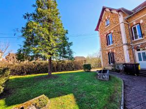 Zahrada ubytování Studio Maisonnette, Terrasse, Parking Privé