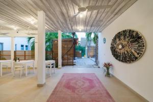 Area soggiorno di BOHO Tamarindo