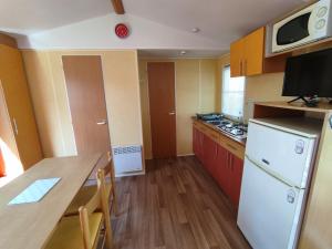 Photo de la galerie de l'établissement mobil Home à Meschers au camping l'Escale proche de Royan, à Meschers-sur-Gironde