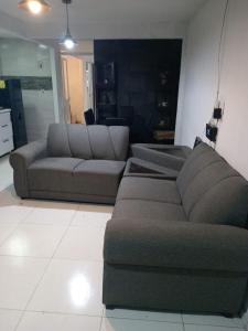 Ruang duduk di Casa Eric