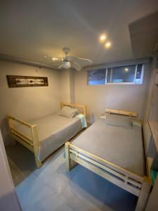 Postel nebo postele na pokoji v ubytování WAIKI APARTAMENTOS IBAGUE well located and modern