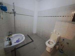 Koupelna v ubytování Barros Homestay