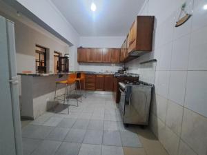 Kuchyň nebo kuchyňský kout v ubytování Barros Homestay