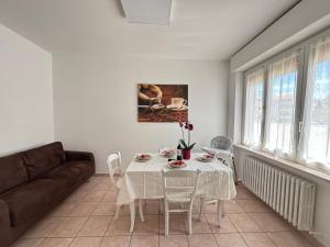 Χώρος καθιστικού στο Casa Bardolina - Baia Flaminia