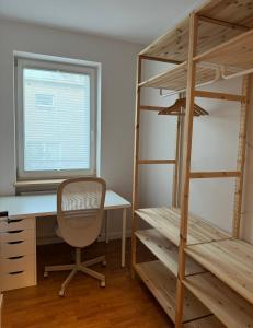 Łóżko lub łóżka piętrowe w pokoju w obiekcie Apartament w kamienicy Gdynia