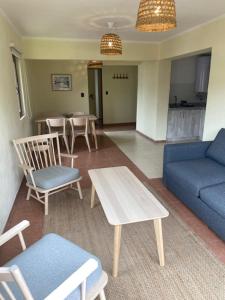 Istumisnurk majutusasutuses "Marenostro" Dpto #4, edificio frente al mar +14 fotot