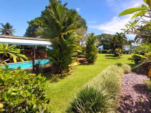 Zahrada ubytování Ocean Breeze Guest House + 37 fotografií