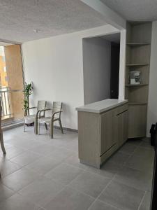 Fotografie z fotogalerie ubytování Apartamento NIZA con aire acondicionado cerca al CC Mayales Plaza v destinaci Valledupar