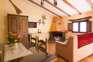 TV a/nebo společenská místnost v ubytování farmhouse in Sierra de los Filabres for 6 ppl