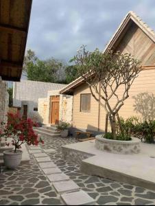 Bygningen som villaen ligger i