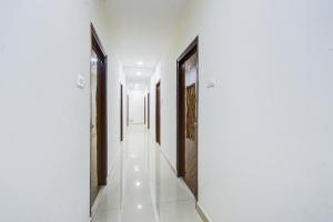LingampalliSuper Townhouse Nallagandla Lingampally的相册照片