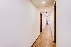 Fotografie z fotogalerie ubytování Super Townhouse Khar The Unicontinental v Bombaji
