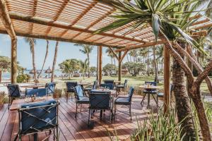 La Pirogue Mauritius餐厅或其他用餐的地方
