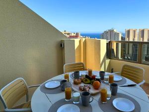 Nápoje v ubytování SkyVilla Benidorm Sea Sky & Relax