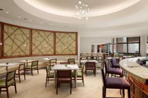 Predel za sedenje v nastanitvi DoubleTree Suites by Hilton Phoenix