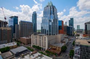 Nespecifikovaný výhled na destinaci Austin nebo výhled na město při pohledu z hotelu