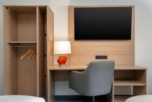 TV a/nebo společenská místnost v ubytování Quality Inn & Suites Prescott